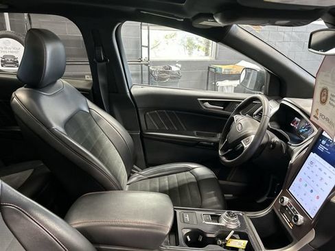 Used 2021 Ford Edge ST-Line AWD/4WD image 9