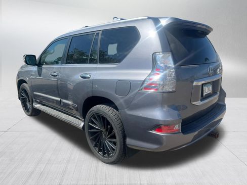 Used 2015 Lexus GX 460 w/ Navigation Package AWD/4WD image 4