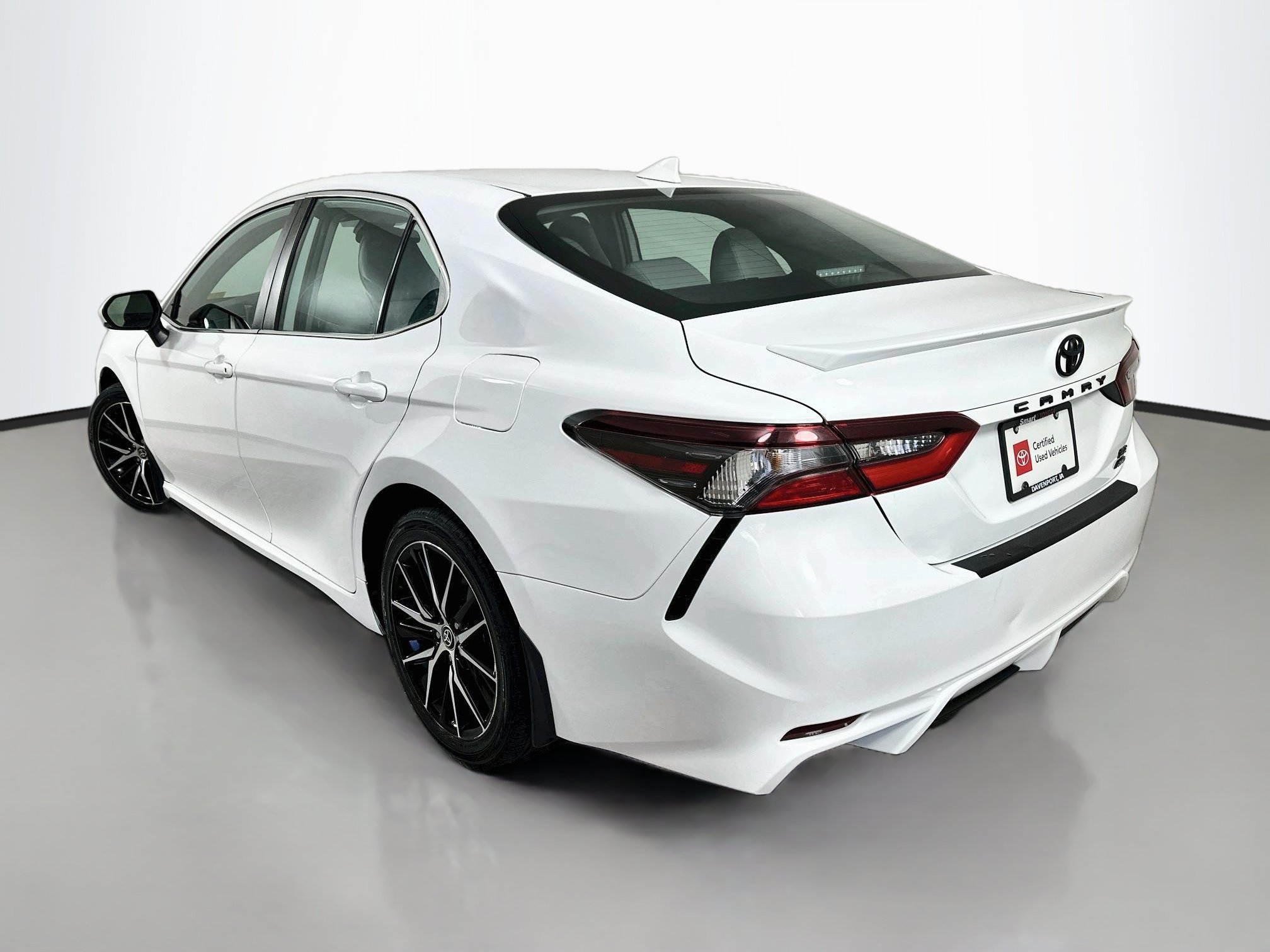 Certified 2024 Toyota Camry SE w/ Protection Package (Q2) (TMS) AWD/4WD image 5
