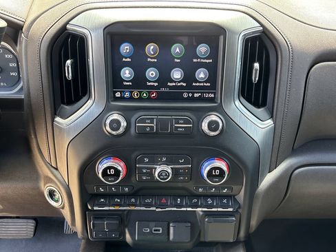 Used 2021 GMC Sierra 1500 Denali w/ Denali Ultimate Package AWD/4WD image 24