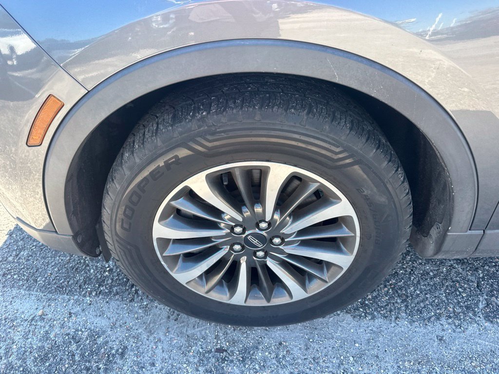 Used 2021 Lincoln Nautilus Reserve FWD image 10
