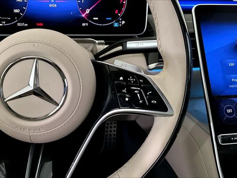 Used 2025 Mercedes-Benz S 580 4MATIC Sedan image 25