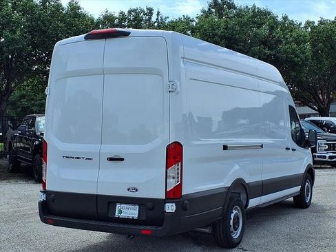 New 2026 Ford Transit 250 148 High Roof Extended RWD image 4