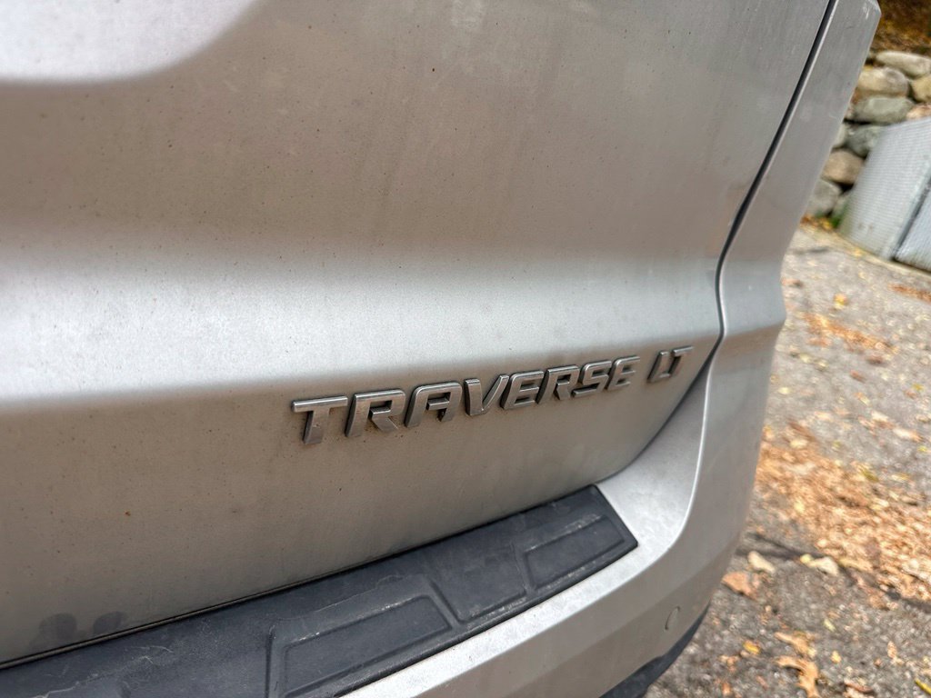 Used 2015 Chevrolet Traverse LT w/ Style and Technology Package AWD/4WD image 24