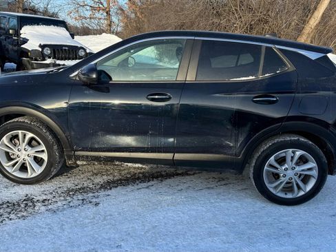 Used 2021 Buick Encore GX Preferred w/ Cold Weather Comfort Package image 5