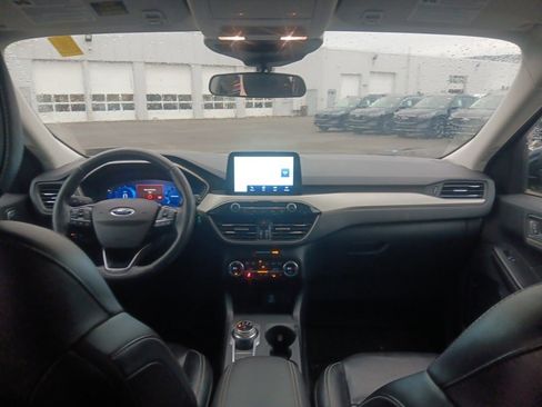 Used 2021 Ford Escape SEL w/ Technology Package image 19