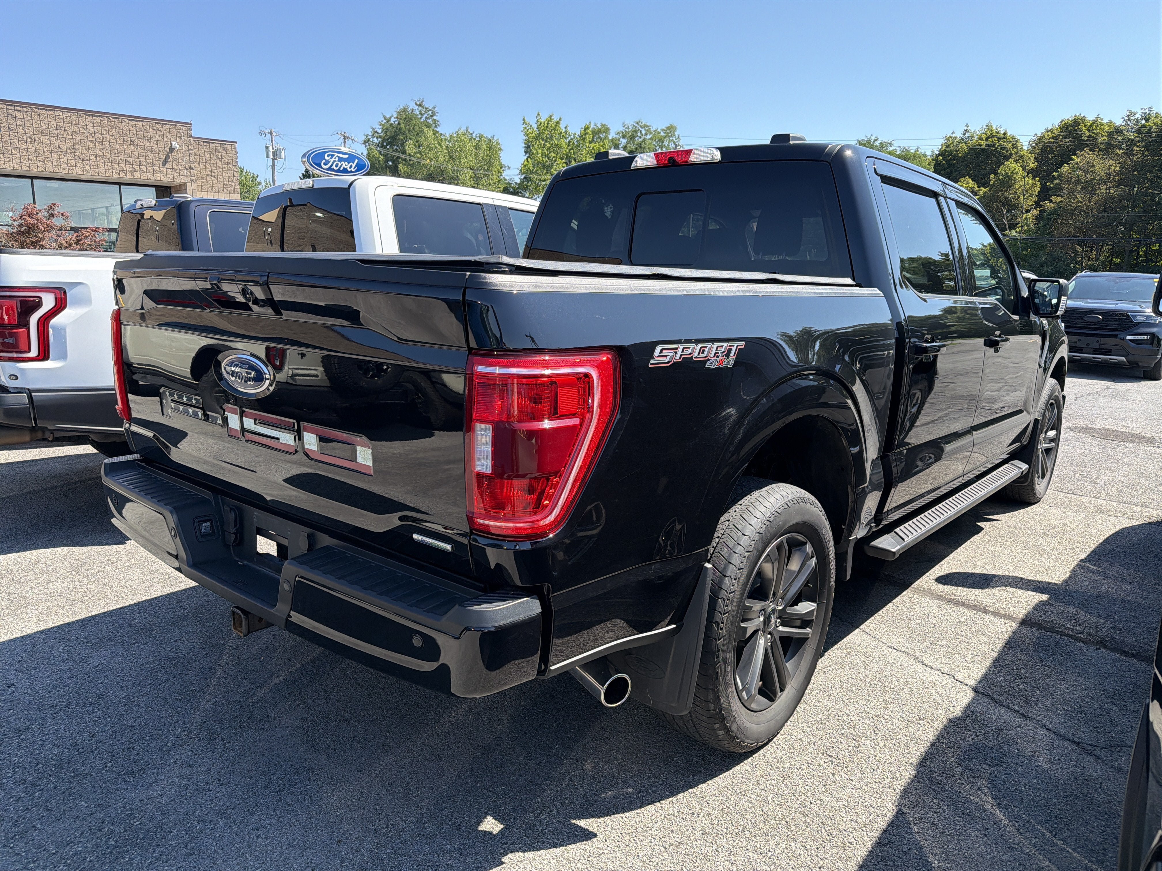 Used 2022 Ford F150 XLT w/ Equipment Group 302A High AWD/4WD image 7