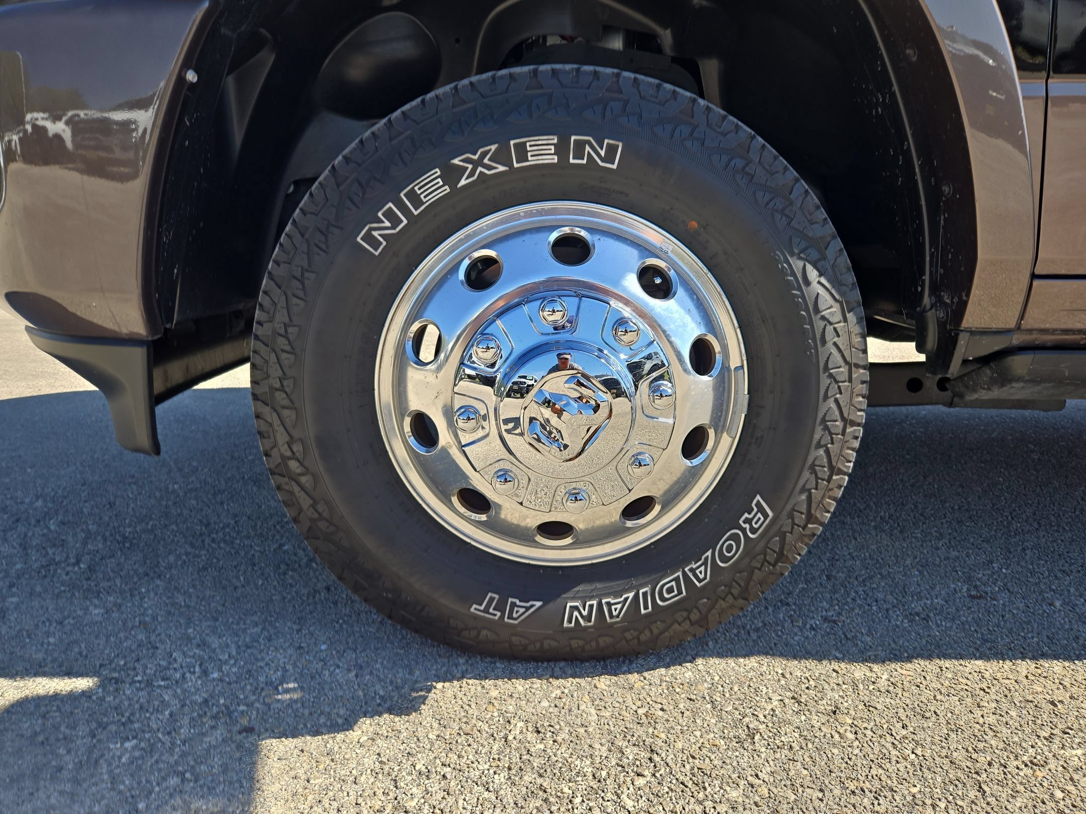 Used 2024 RAM 3500 Limited w/ Safety Group AWD/4WD image 30