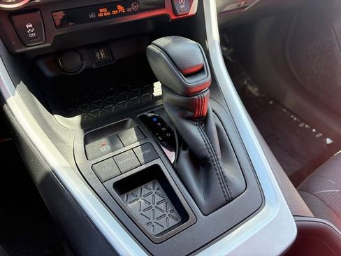 Certified 2025 Toyota RAV4 XLE FWD image 23