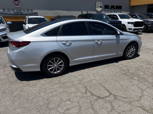 Used 2019 Hyundai Sonata SE FWD image 8
