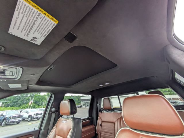 Used 2024 GMC Sierra 3500 Denali Ultimate AWD/4WD image 29