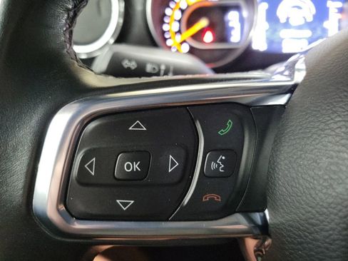 Used 2020 Jeep Wrangler Unlimited Sahara image 15