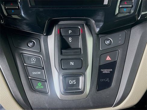Used 2024 Honda Odyssey EX image 23