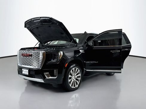 Used 2021 GMC Yukon Denali w/ LPO, Illumination Package AWD/4WD image 29