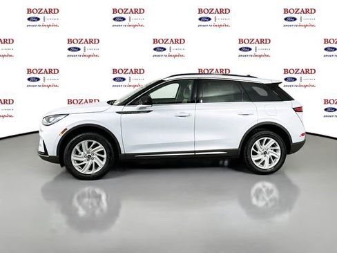 New 2026 Lincoln Corsair Premiere FWD image 5