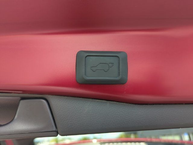 Used 2025 Toyota RAV4 XLE w/ Convenience Package AWD/4WD image 21