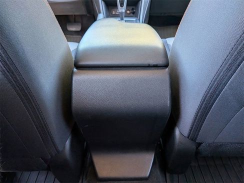 Used 2023 Subaru Crosstrek 2.0i Premium image 14