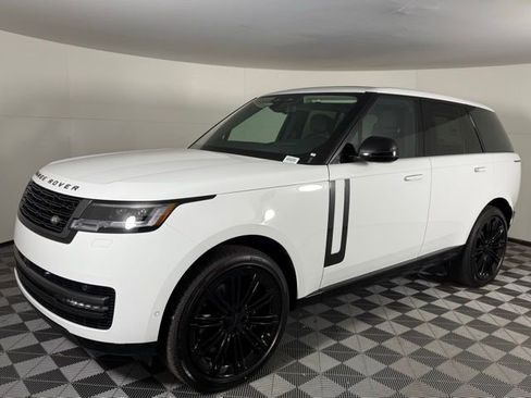 New 2026 Land Rover Range Rover SE image 2
