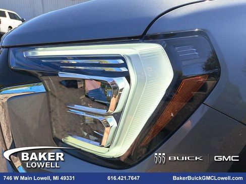 New 2026 GMC Terrain Elevation w/ LPO, Floor Liner Package image 30