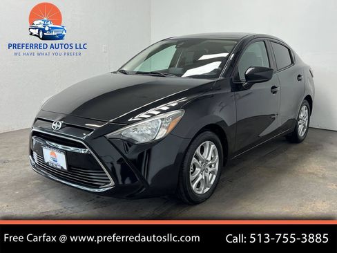 Used 2016 Scion iA FWD image 1