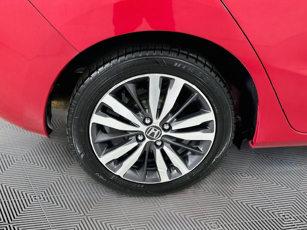 Used 2016 Honda Fit EX image 27