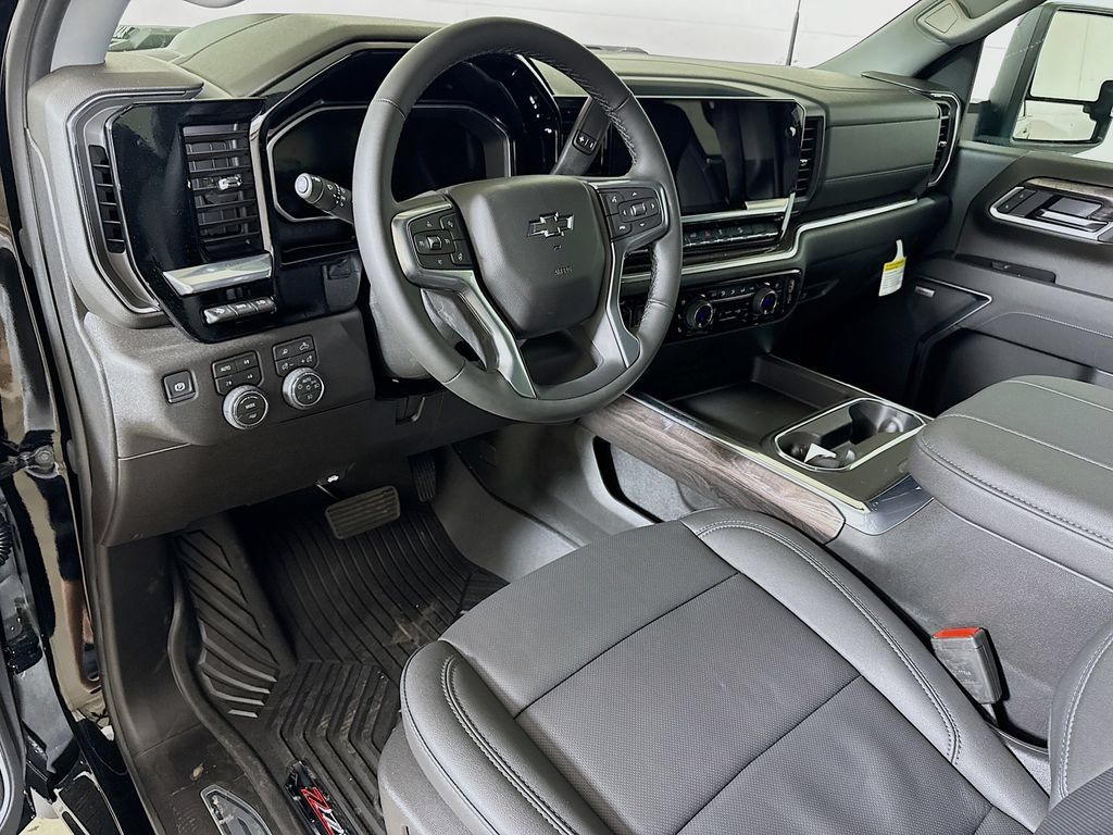 New 2026 Chevrolet Silverado 2500 LTZ w/ Trail Boss Package AWD/4WD image 5