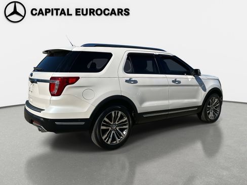 Used 2018 Ford Explorer Platinum image 5