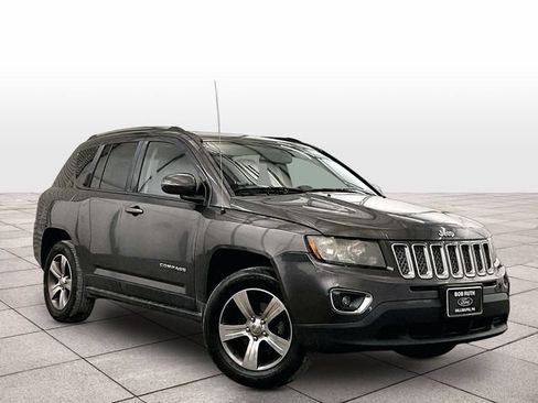 Used 2016 Jeep Compass High Altitude AWD/4WD image 3