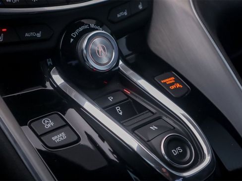 Used 2022 Acura TLX image 19