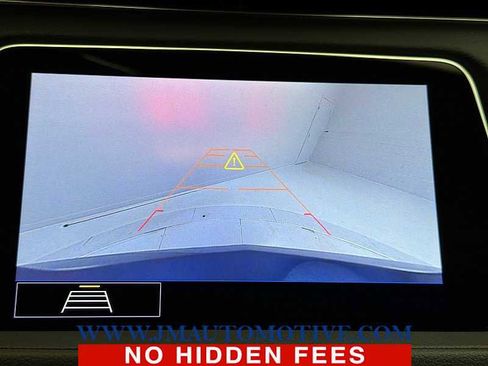 Used 2020 Cadillac XT4 Premium Luxury image 33