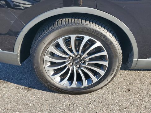 Used 2022 Lincoln Aviator Reserve w/ Equipment Group 201A image 40