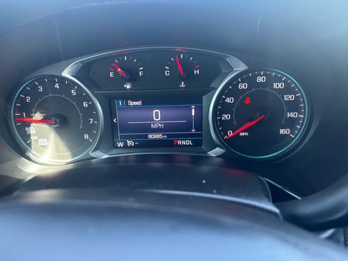 Used 2022 Chevrolet Equinox RS AWD/4WD image 11
