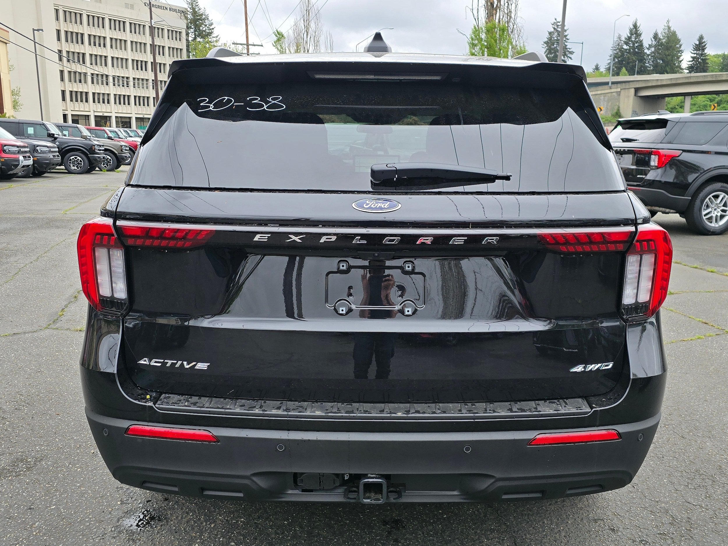 New 2026 Ford Explorer Active AWD/4WD image 6