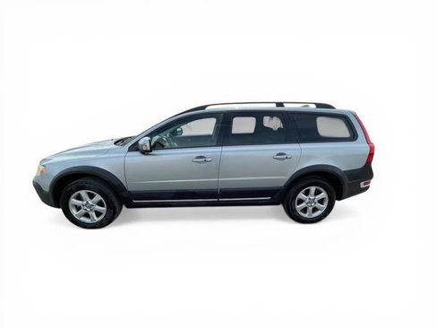 Used 2008 Volvo XC70 3.2 image 2