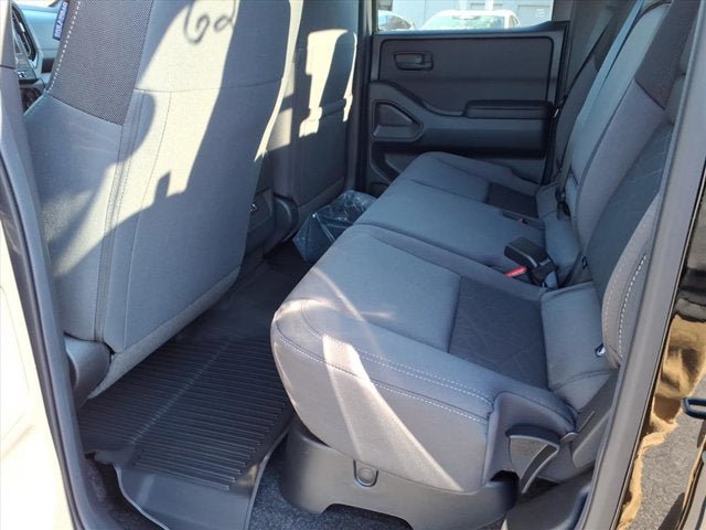New 2026 Nissan Frontier SV w/ All-Weather Content Package AWD/4WD image 5