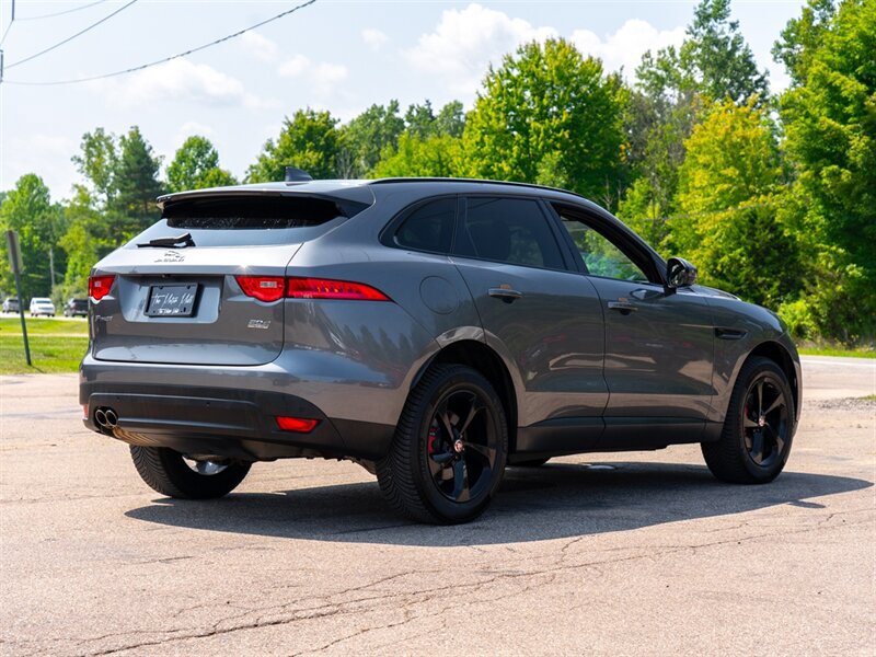 Used 2019 Jaguar F-PACE Prestige AWD/4WD image 5