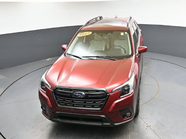 Used 2023 Subaru Forester Premium AWD/4WD image 37