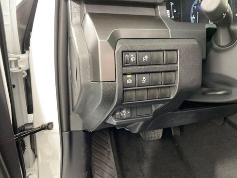 New 2025 Toyota Tacoma SR5 image 12