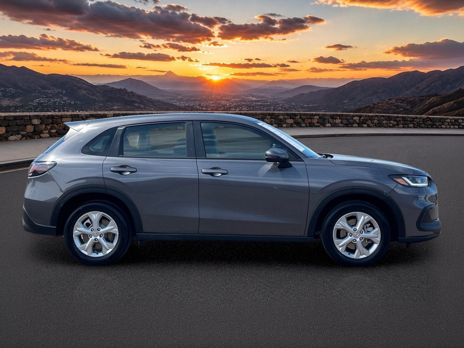 Used 2025 Honda HR-V LX image 6