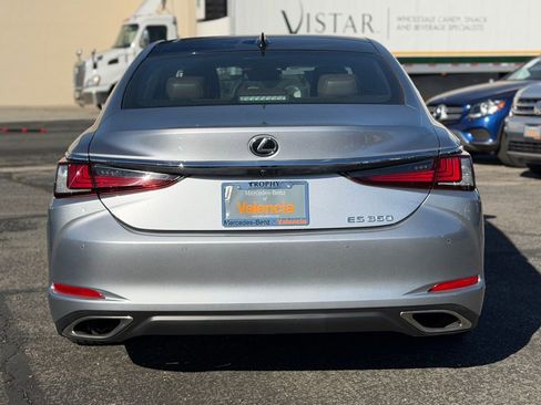 Used 2025 Lexus ES 350 Luxury image 8