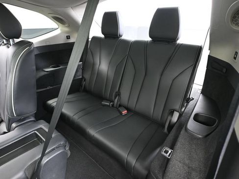 Used 2023 Acura MDX w/ Advance Package AWD/4WD image 36