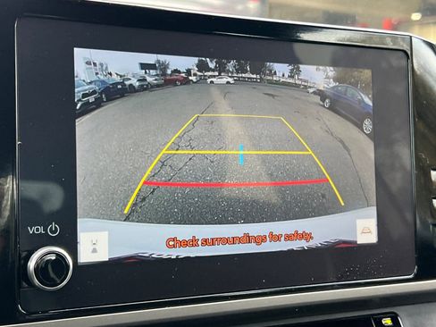 Certified 2025 Toyota Camry SE image 23