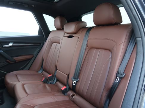 Used 2019 Audi Q5 2.0T Premium Plus w/ Premium Plus Package image 40