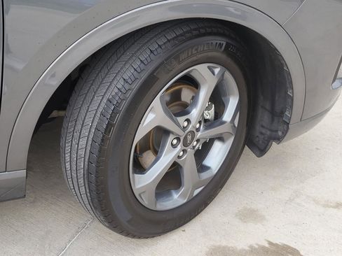 Used 2023 Ford Escape ST-Line w/ Tech Pack #1 image 5