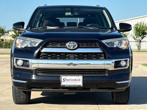 Used 2016 Toyota 4Runner Limited AWD/4WD image 2