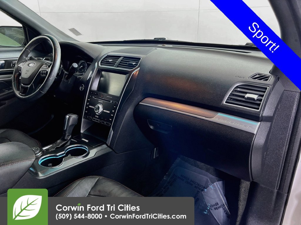 Used 2016 Ford Explorer Sport w/ Equipment Group 401A AWD/4WD image 30