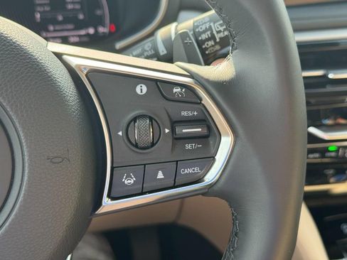 Certified 2026 Acura MDX SH-AWD w/ Technology Package image 25