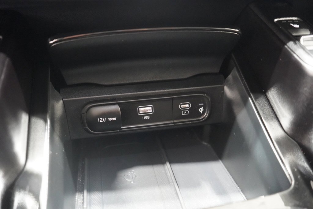 Used 2025 Kia Telluride S AWD/4WD image 28