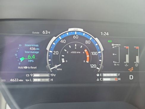 Used 2025 Toyota Tundra Limited image 33