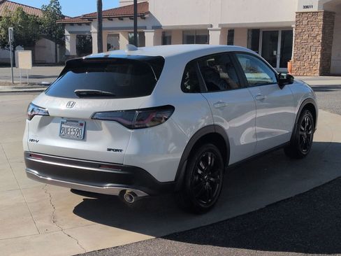 Used 2026 Honda HR-V Sport image 5